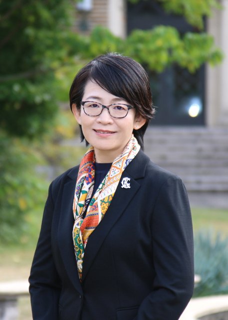 奥野 佐矢子 氏